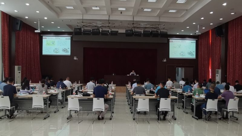 在选择网络教学平台时，以下要点需要关注：