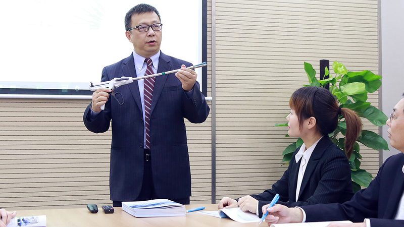 企业培训线上哪家好？揭秘线上培训的五大关键要素